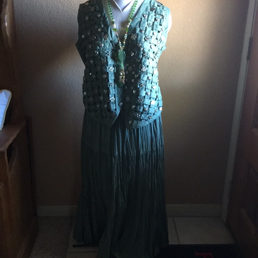Green Matching Ellen Richmond skirt & Vest size M